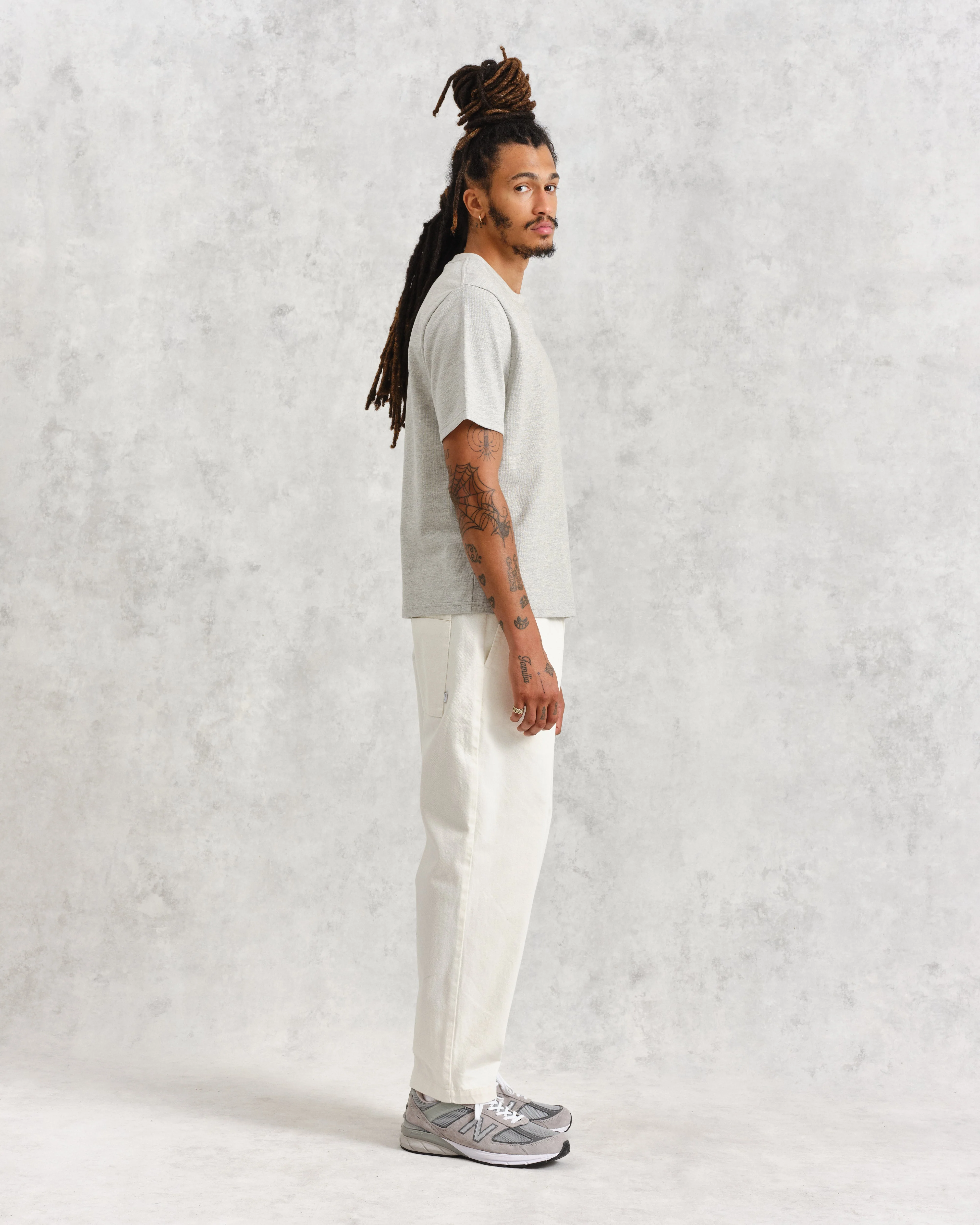 Dean - Grey Marl Textured Organic Cotton T-Shirt - Image 5