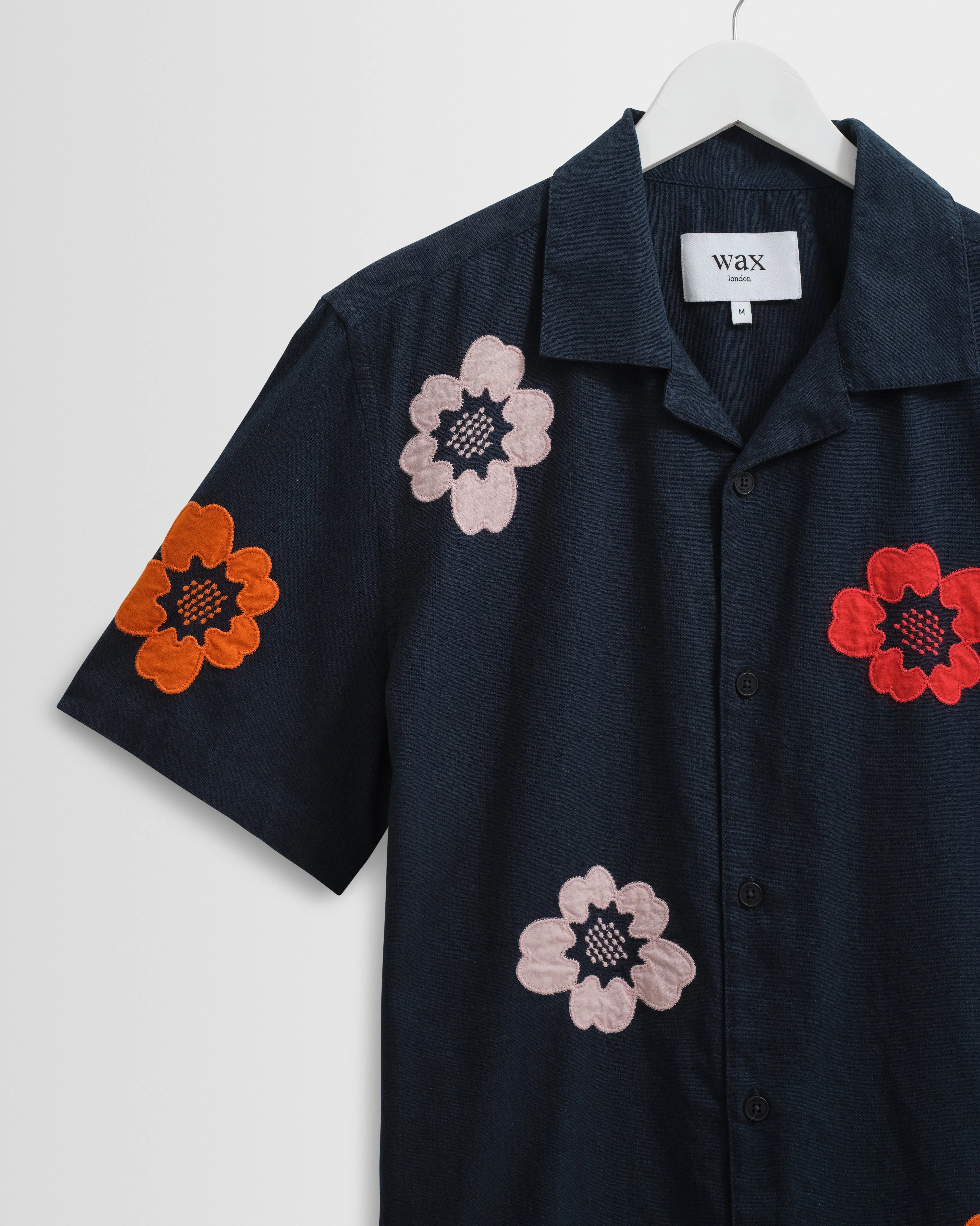 Didcot - Navy Floral Applique Short-Sleeve Shirt - Image 7